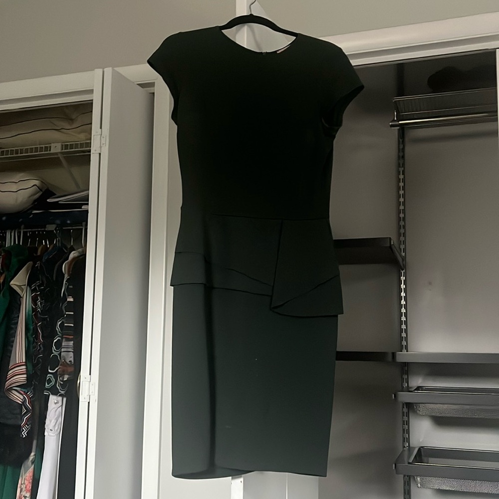 Green dress, worn once or twice, Large, perfect condition
